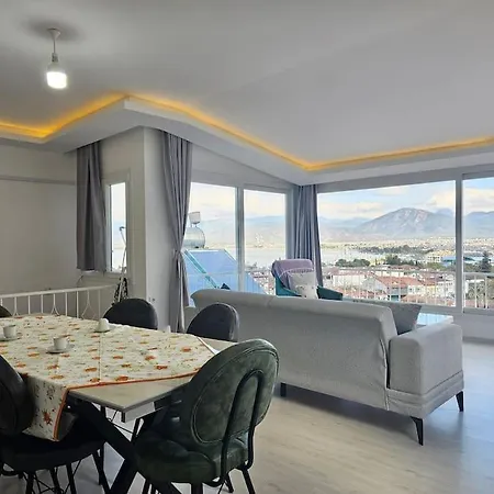 Sea View In Center 페티예